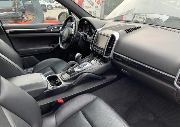 Porsche Cayenne cena 42900 przebieg: 118081, rok produkcji 2011 z Kościerzyna małe 137